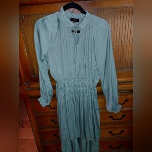 TARAHI Green Pleated Tie Front Gown with Bishop Sleeves SIZE Small